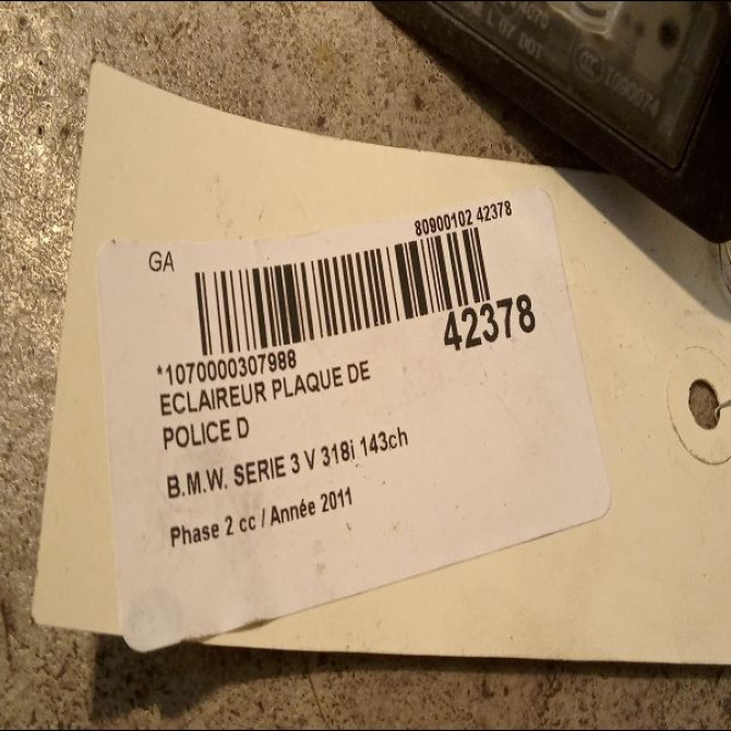 Eclaireur plaque de police d occasion B.M.W. SERIE 3 V Phase 2 09-2008->12-2011 318i 143ch 63267193293 2