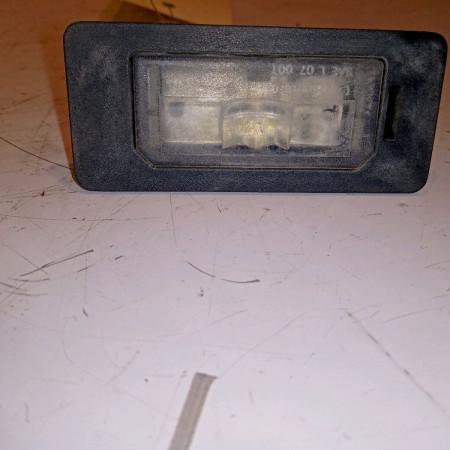 Eclaireur plaque de police g occasion B.M.W. SERIE 3 V Phase 2 09-2008->12-2011 318d 63267193293