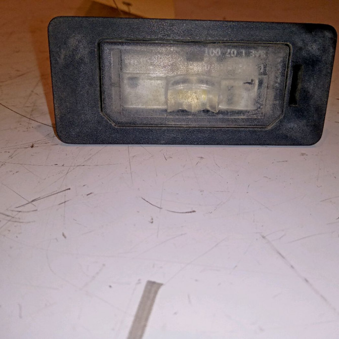 Eclaireur plaque de police g occasion B.M.W. SERIE 3 V Phase 2 09-2008->12-2011 318d 63267193293 1