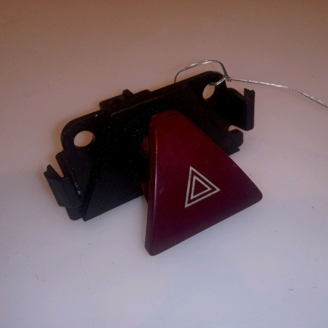 Bouton de warning occasion PEUGEOT 307 Phase 1 04-2001->06-2005 2.0 HDI 16v 110ch 6554J7 1