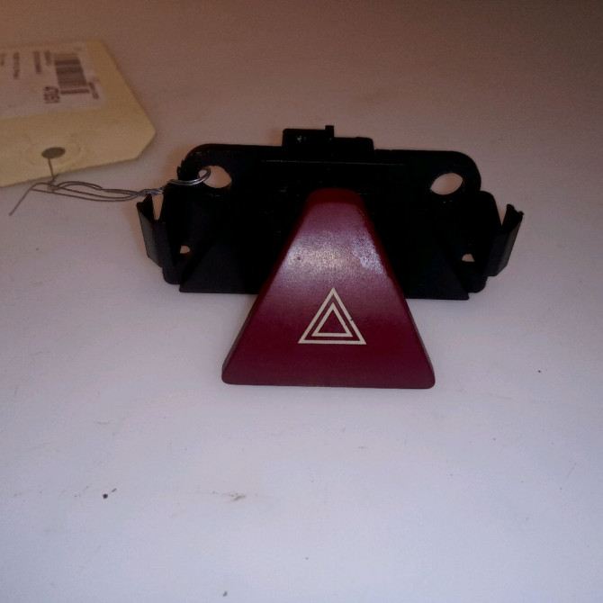 Bouton de warning occasion PEUGEOT 307 CC Phase 2 06-2005->06-2008 6554J7 1