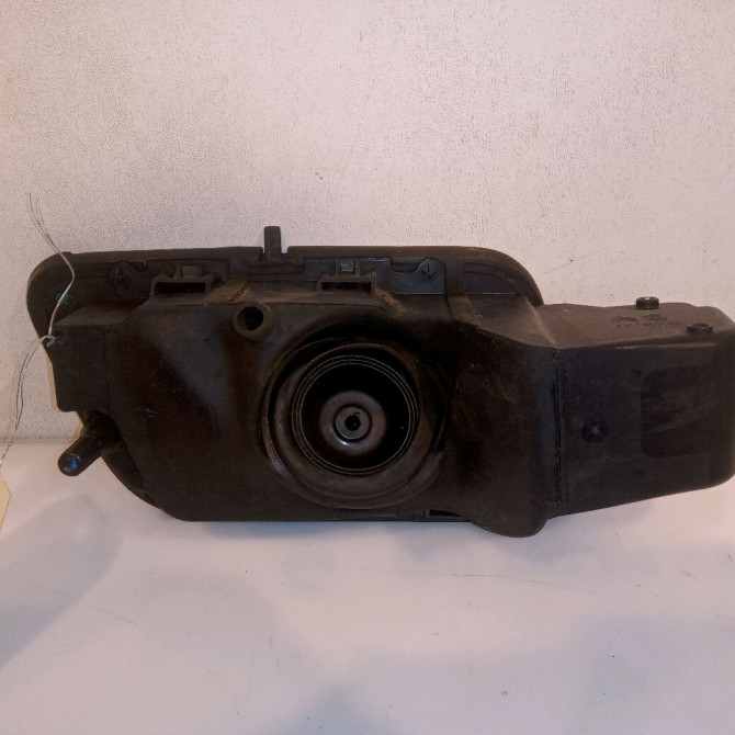 Volet de trappe carburant occasion CITROEN C4 GRAND PICASSO II Phase 1 04-2013->... 1.6 e-HDi 115ch 9816003180 2