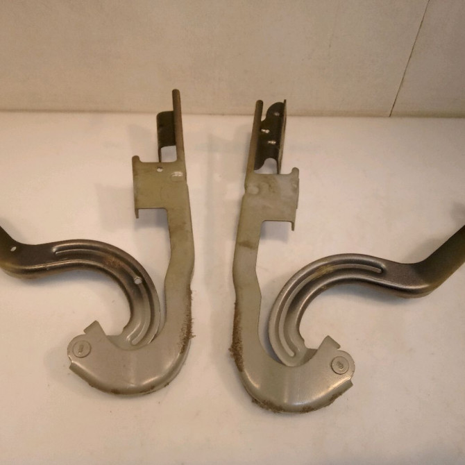 Compas d capot occasion PEUGEOT 5008 I Phase 1 11-2009->12-2013 2.0 HDI 150ch 791348 1