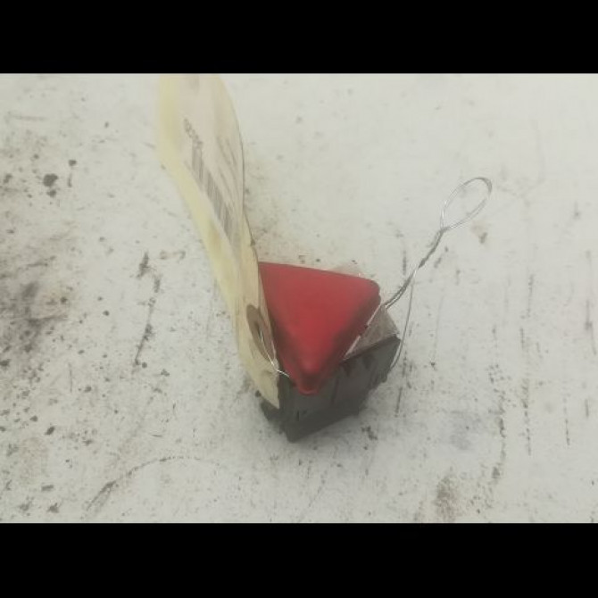 Bouton de warning occasion VOLKSWAGEN GOLF V Phase 1 11-2003->10-2008 1.9 TDI 90ch 1K0953509A 1