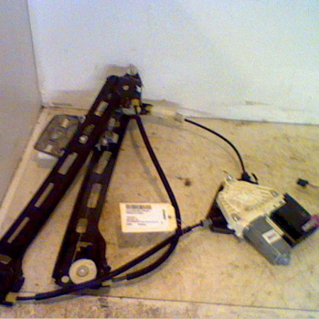 Mecanisme + moteur lève-glace avant droit occasion VOLKSWAGEN PASSAT V Phase 1 03-2005->10-2010 2.0 TDI 16v 140ch 3C8837462J