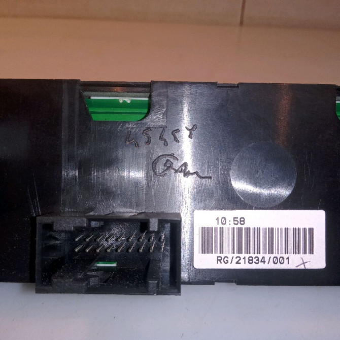 Commande lève-glace porte avant gauche occasion MINI MINI I Phase 2 07-2004->09-2006 1.6i 116ch 3