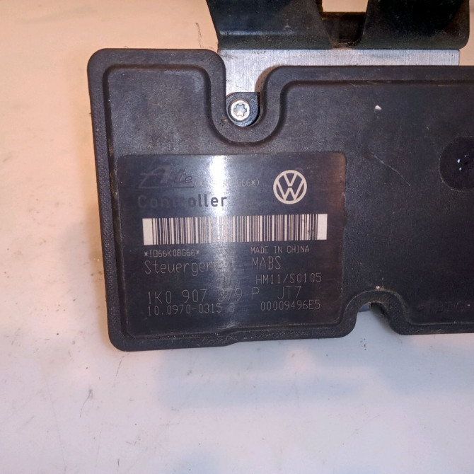 Unité hydraulique ABS occasion VOLKSWAGEN GOLF V Phase 1 11-2003->10-2008 1.9 TDI 90ch 1K0614117HBEF 3