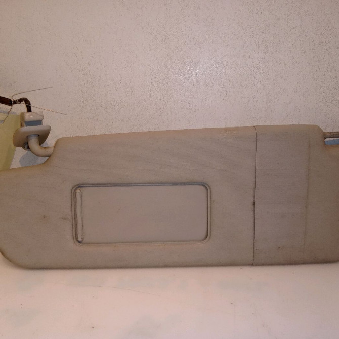 Pare-soleil gauche occasion VOLKSWAGEN GOLF V Phase 1 11-2003->10-2008 1.6 102ch 1K0857551N2F4 2