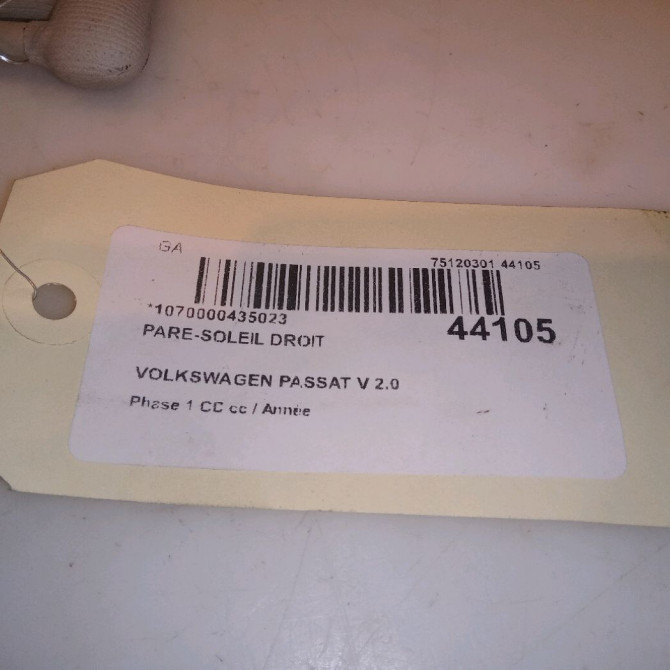 Pare-soleil droit occasion VOLKSWAGEN PASSAT V Phase 1 04-1995->04-1999 2.0 TDI 140ch 1K0857552K2F4 4