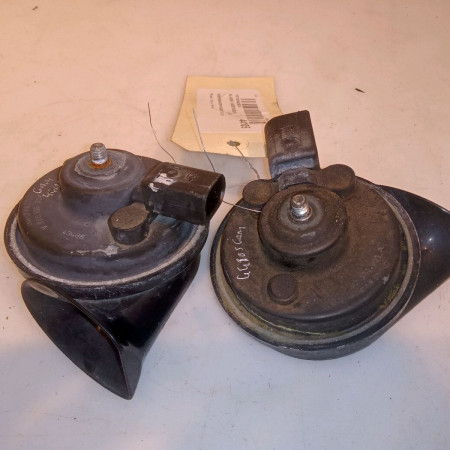 Klaxon  / avertisseur occasion VOLKSWAGEN PASSAT V Phase 1 04-1995->04-1999 2.0 TDI 140ch 3C0951223E