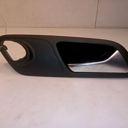 Poignee int porte avd occasion VOLKSWAGEN PASSAT V Phase 1 04-1995->04-1999 2.0 TDI 140ch 3C8837114FVAL