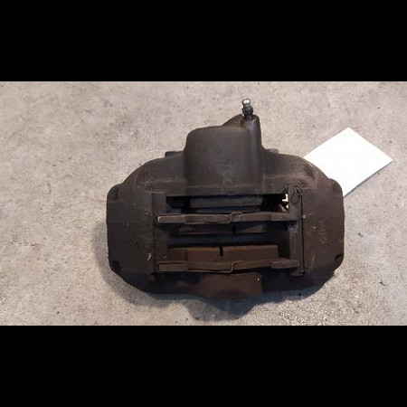 Etrier de frein avant gauche occasion RENAULT 19 Phase 1 07-1989->04-1992 1.4i 7701201769