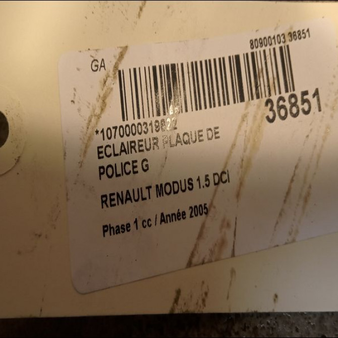 Eclaireur plaque de police g occasion RENAULT MODUS Phase 1 09-2004->12-2007 1.5 DCI 80ch 8200013577 2