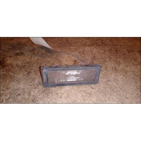 Eclaireur plaque de police g occasion RENAULT MODUS Phase 2 01-2008->12-2012 1.5 DCI 75ch 8200013577