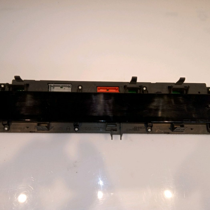 Compteur occasion RENAULT SCENIC II Phase 2 09-2006->04-2009 1.9 DCI 130ch 8200704463 1