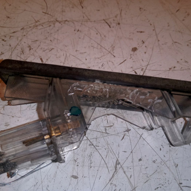 Eclaireur plaque de police d occasion RENAULT MODUS Phase 1 09-2004->12-2007 1.5 DCI 65ch 8200013577 3