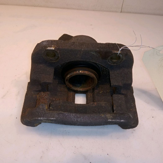 Etrier de frein avant gauche occasion RENAULT TWINGO I Phase 3 08-2000->06-2007 1.2i 16v 7701201769 2