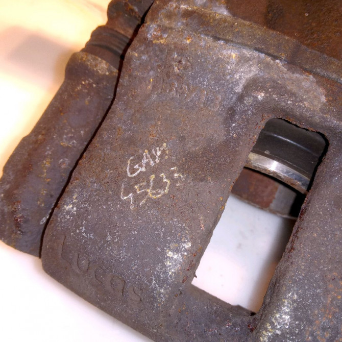 Etrier de frein avant gauche occasion RENAULT TWINGO I Phase 3 08-2000->06-2007 1.2i 16v 7701201769 3