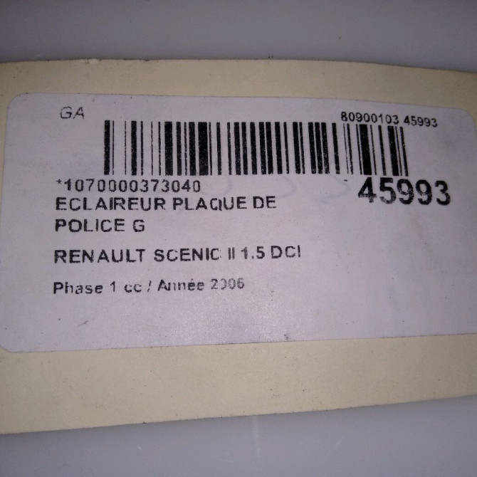 Eclaireur plaque de police g occasion RENAULT SCENIC II Phase 1 03-2004->09-2006 1.5 DCI 105ch 8200013577 4