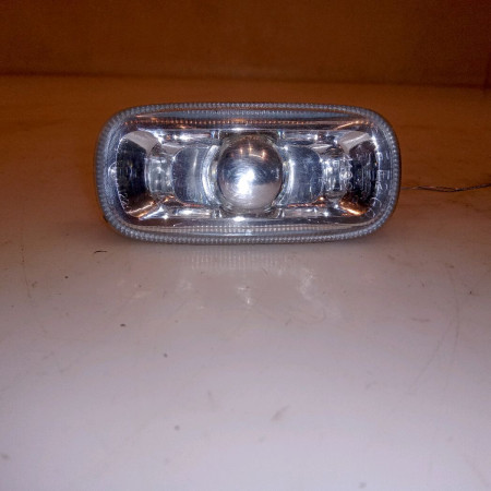 Répétiteur aile droite occasion AUDI A6 II Phase 2 07-2001->05-2004 8E0949127