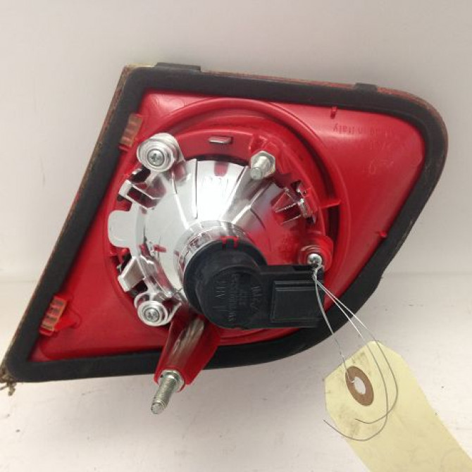 Feu arrière interieur gauche occasion VOLKSWAGEN PASSAT V Phase 1 03-2005->10-2010 2.0 TDI 16v 140ch 3C5945093E 2