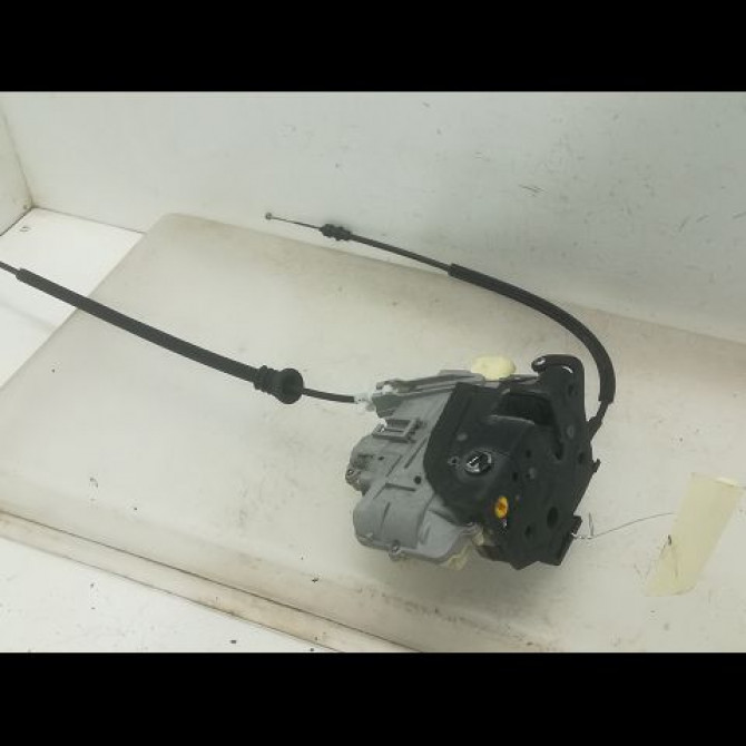 Serrure porte arg occasion VOLKSWAGEN PASSAT V Phase 1 03-2005->10-2010 2.0 TDI 140ch 3C4839015A 1