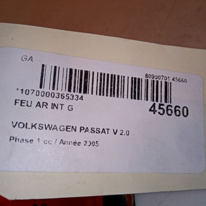 Feu arrière interieur gauche occasion VOLKSWAGEN PASSAT V Phase 1 03-2005->10-2010 2.0 TDI 140ch 3C5945093E 4