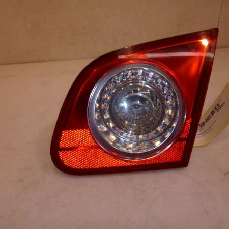 Feu arrière intérieur droit occasion VOLKSWAGEN PASSAT V Phase 1 03-2005->10-2010 2.0 TDI 140ch 3C5945094E