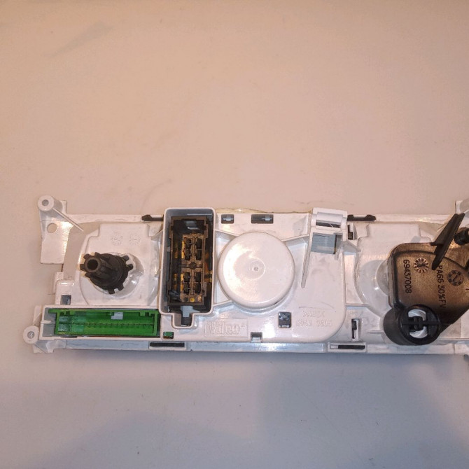 Commande de chauffage occasion MINI MINI I Phase 2 07-2004->09-2006 1.6i 116ch 64116962469 2