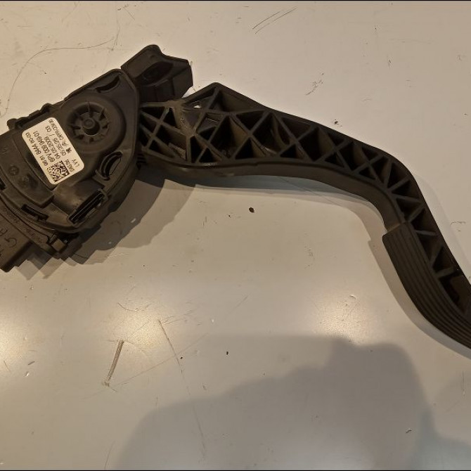 Potentiometre accelerateur occasion PEUGEOT 308 I 1