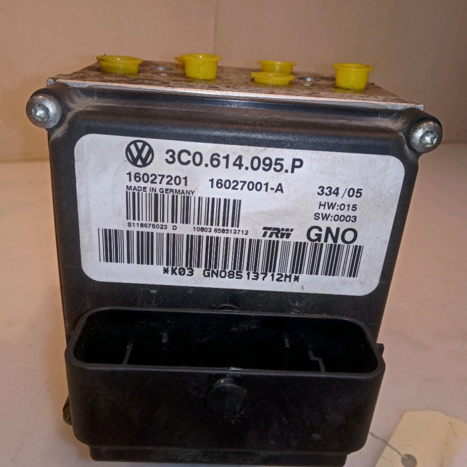 Unité hydraulique ABS occasion VOLKSWAGEN PASSAT V Phase 1 03-2005->10-2010 1.9 TDI 105ch 3C0614109ABEF 3