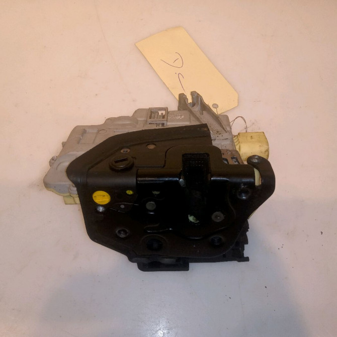 Serrure porte arg occasion VOLKSWAGEN PASSAT V Phase 1 03-2005->10-2010 1.9 TDI 105ch 3C4839015A 2