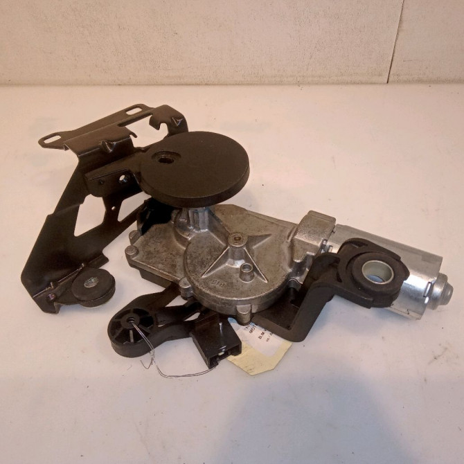 Moteur essuie-glace arrière occasion B.M.W. SERIE 3 V 61627208602 2