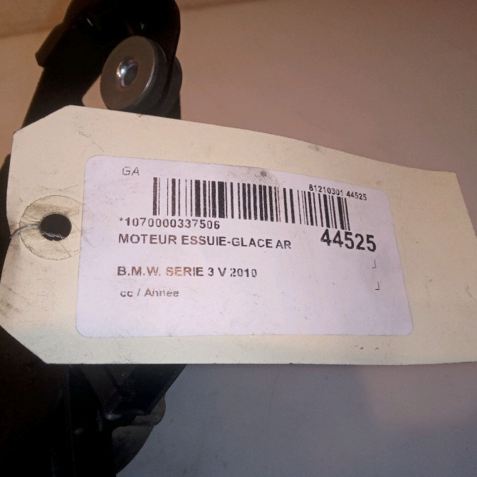 Moteur essuie-glace arrière occasion B.M.W. SERIE 3 V 61627208602 4