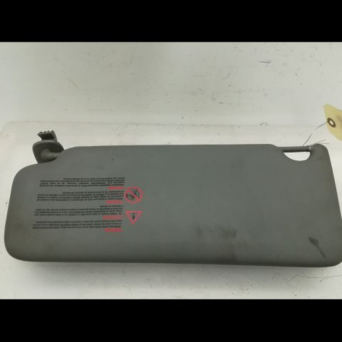 Pare-soleil droit occasion RENAULT CLIO II Phase 2 06-2001->07-2006 1.5 DCI 65ch 8200240038 1