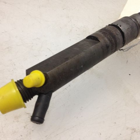 Injecteur occasion VOLKSWAGEN GOLF IV GOLF IV Phase 1 1998-01-01->2005-06-30 1.9 TDI 90ch 38130201G