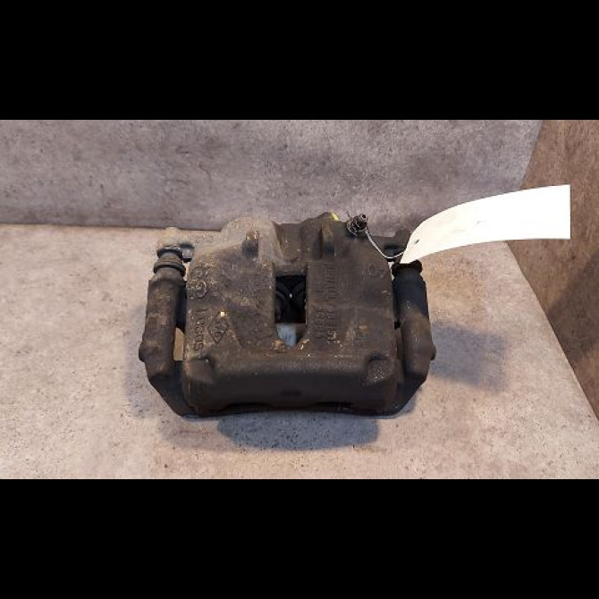 Etrier de frein avant gauche occasion RENAULT TRAFIC II Phase 2 08-2006->... 2.0 DCI 115ch 7701050919 1