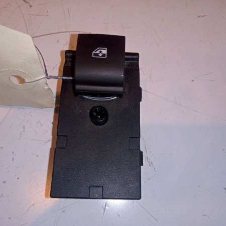 Commande leve-glace porte arrière gauche occasion OPEL MOKKA Phase 1 10-2012->... 1.6 CDTI 136ch 13301888