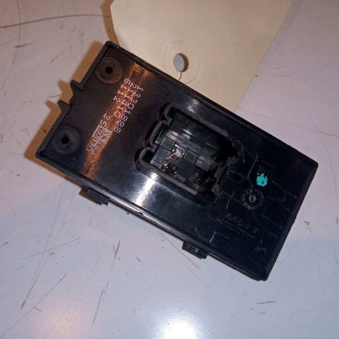 Commande leve-glace porte arrière gauche occasion OPEL MOKKA Phase 1 10-2012->... 1.6 CDTI 136ch 13301888 2