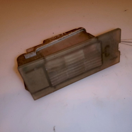 Eclaireur plaque de police g occasion RENAULT CLIO I Phase 1 06-1990->03-1994 1.1 7701036245