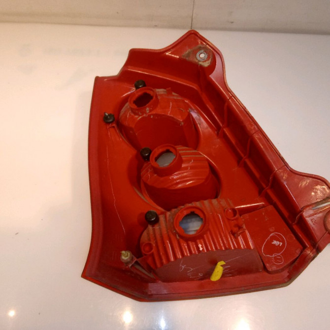 Feu arrière droit occasion NISSAN PIXO Phase 1 05-2009->... 1.0i 12v 68ch 2