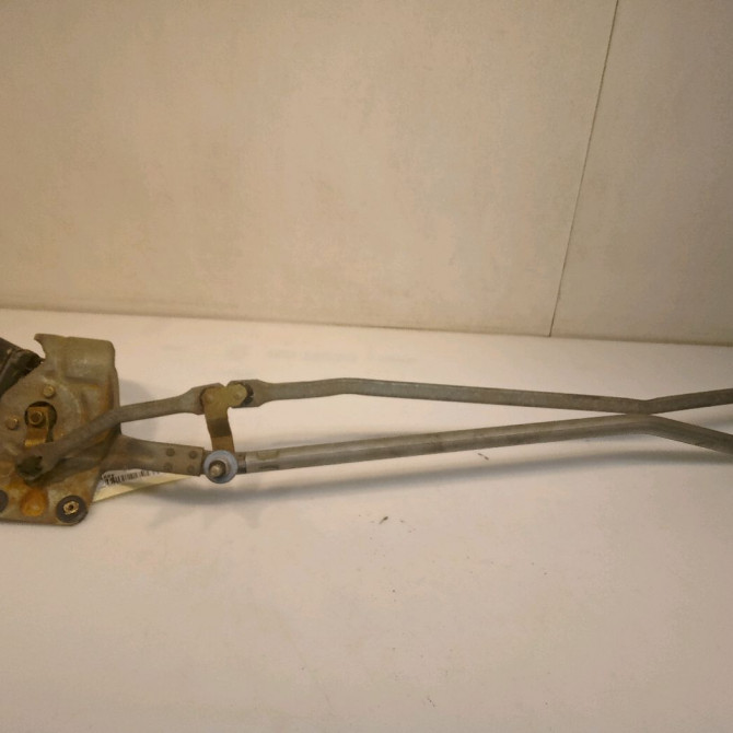 Moteur essuie-glace avant occasion RENAULT 19 Phase 2 04-1992->04-1997 1.9 D 7701349866 2