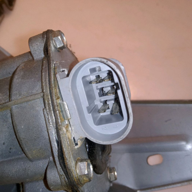 Moteur essuie-glace avant occasion RENAULT 19 Phase 2 04-1992->04-1997 1.9 D 7701349866 3