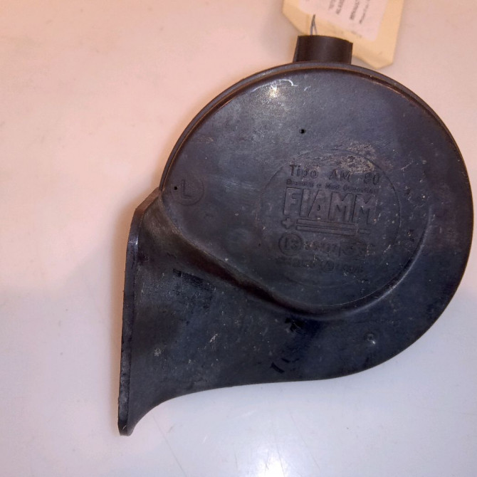 Klaxon  / avertisseur occasion RENAULT 19 Phase 2 04-1992->04-1997 1.9 D 7701207276 1