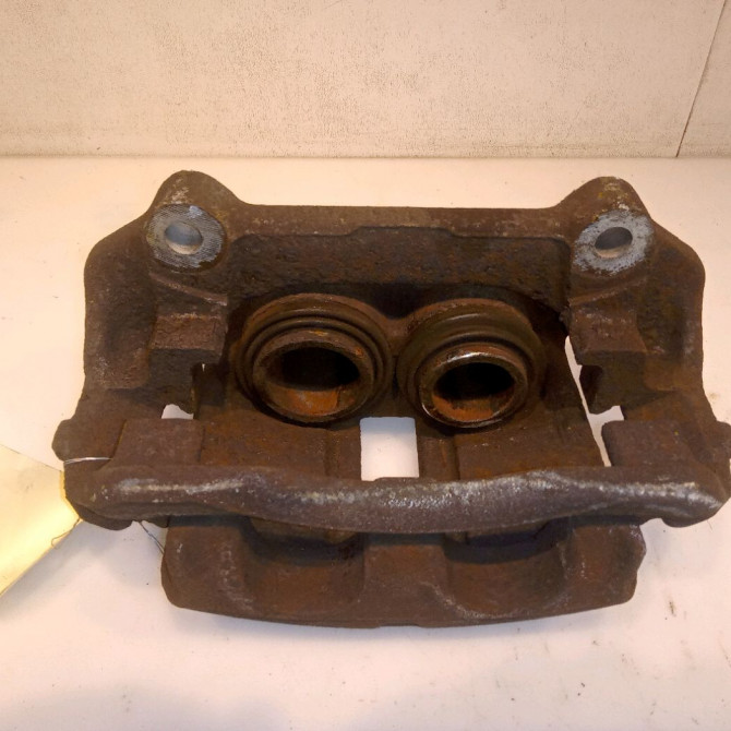 Etrier de frein avant droit occasion RENAULT TRAFIC II Phase 1 10-2001->08-2006 7701051808 2