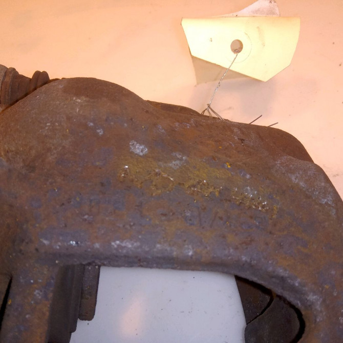 Etrier de frein avant droit occasion RENAULT TRAFIC II Phase 1 10-2001->08-2006 7701051808 3