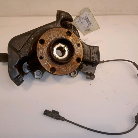 Moyeu avg occasion PEUGEOT BIPPER 332676