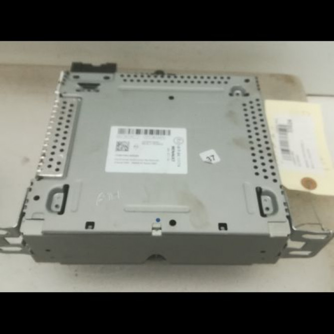 Autoradio occasion RENAULT CAPTUR Phase 1 02-2013->... 0.9 90 ch 281151559R 4
