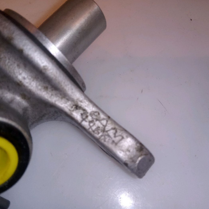 Maitre cylindre occasion RENAULT CLIO IV Phase 1 07-2012->... 1.5 DCI 90ch 460111938R 4