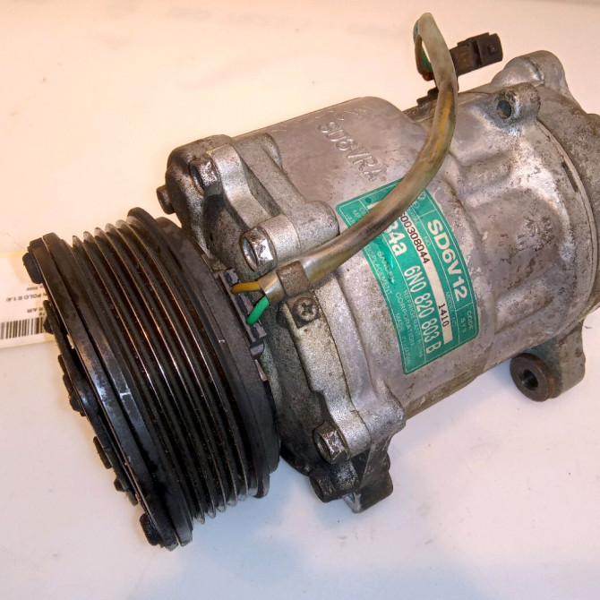 Compresseur air conditionne occasion VOLKSWAGEN POLO III Phase 2 11-1999->12-2001 1.4i 8v 60ch 6N0820803C 1